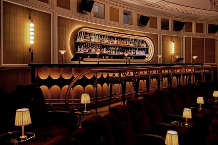 Cinéma Michèle кинотеатр в Англетере